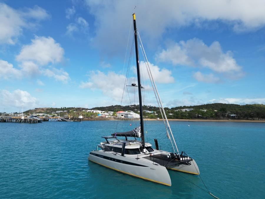 hh 50 catamaran