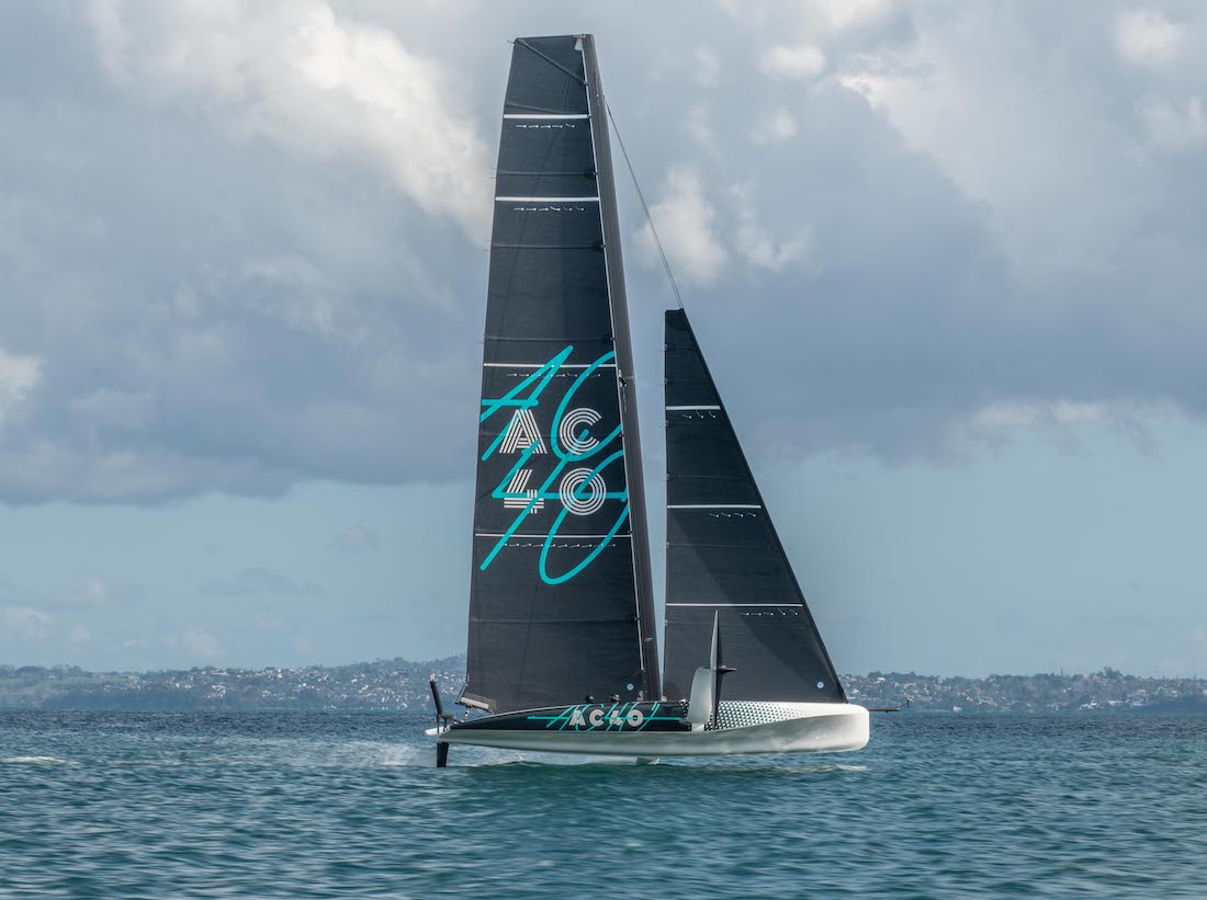 FIRST WOMEN'S AND YOUTH AMERICA'S CUP INVITATIONS ISSUED - 37th America's  Cup