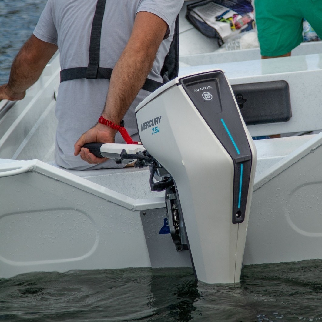 Avator Electric Outboards – Upwrap An Avator Outboard This Christmas ...